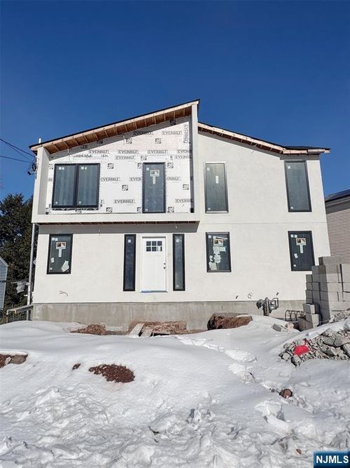 40 Franklin Ave, Fairview, NJ, 07022-1006 | Card Image