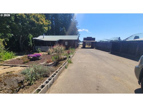 36800 Se Proctor Rd, Boring, OR, 97009-9719 | Card Image