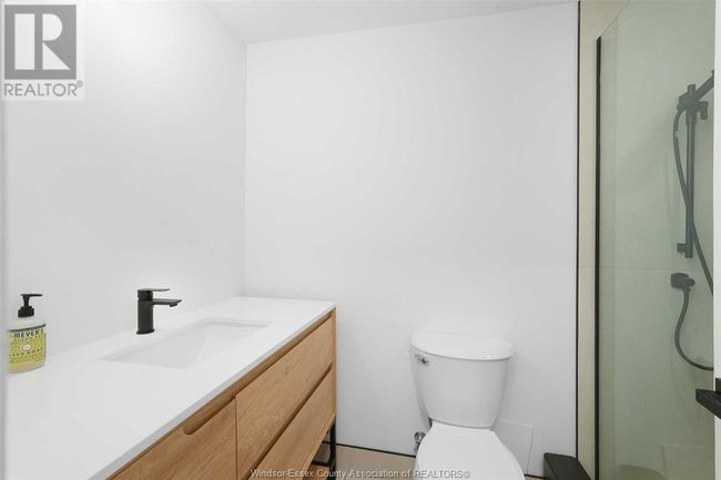 1701 - 515 Riverside Dr W, Condo with 2 bedrooms, 3 bathrooms and null parking in Windsor ON | Image 26