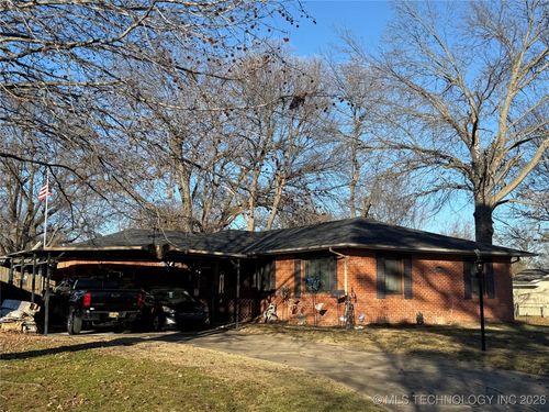 2404 Tull Ave, Muskogee, OK, 74403-6043 | Card Image