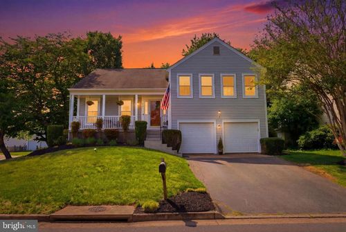 62 Mcpherson Cir, STERLING, VA, 20165-5775 | Card Image