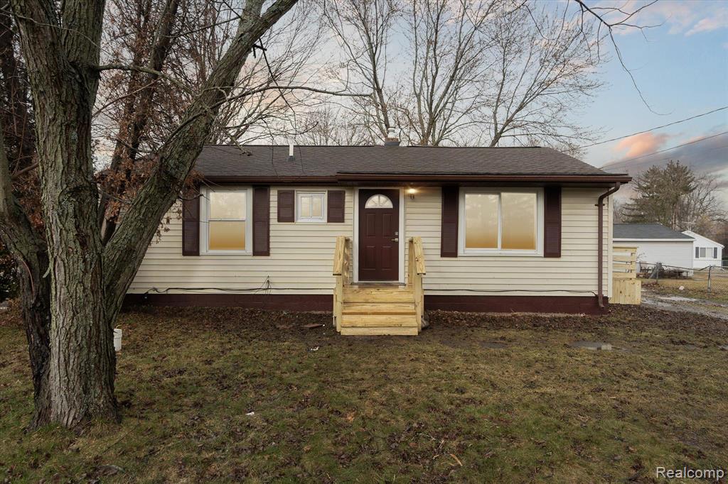 1400 S Packard Avenue, Sold in Burton Zoocasa