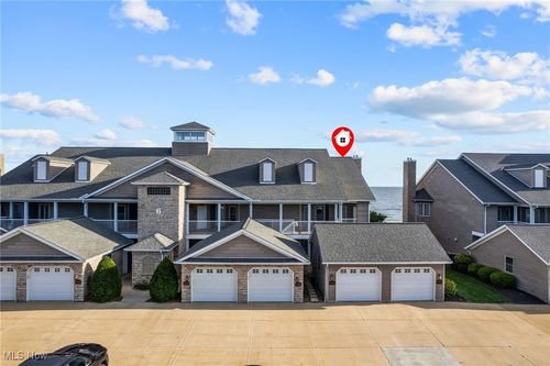 2920 Whispering Shores Dr, Vermilion, OH, 44089-4501 | Card Image