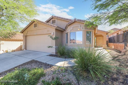 10886 S Arrowhead Spring Dr, Vail, AZ, 85641-2517 | Card Image