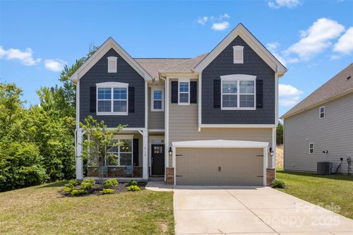 4110 Dillingham Ct, Charlotte, NC, 28214-3204 | Card Image