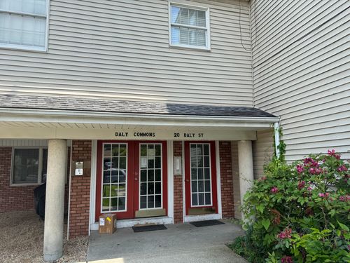 apt-2c-20 Daly St, Stamford, CT, 06902-3840 | Card Image