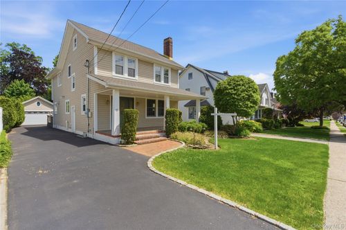 12 Davison Ave, East Rockaway, NY, 11518-1308 | Card Image
