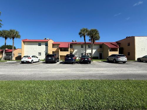 235 Golden River Dr, West Palm Beach, FL, 33411-2286 | Card Image