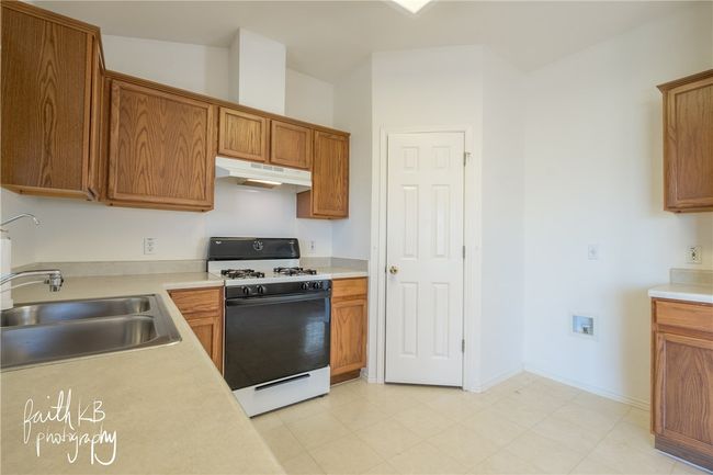 2006 Charlotte Way, House other with 3 bedrooms, 2 bathrooms and 2 parking in Round Rock TX | Image 27