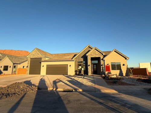 12 N 640 W, Ivins, UT, 84738 | Card Image