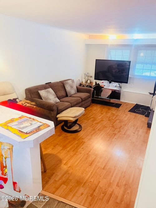 trlr-k13-26 Dalbert St, Carteret, NJ, 07008-1428 | Card Image