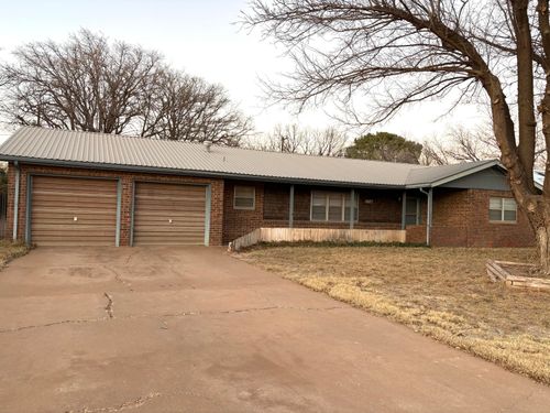 1807 E Reppto St, Brownfield, TX, 79316-6029 | Card Image