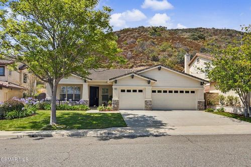 4614 Via Del Rancho, Newbury Park, CA, 91320-6745 | Card Image