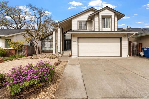 172 Cornell St, Windsor, CA, 95492-8742 | Card Image