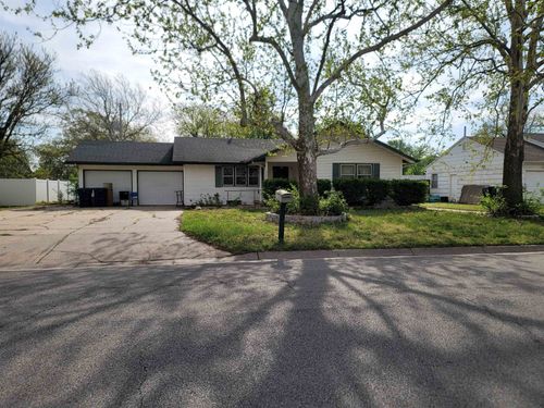 1208 Grandview Ave, Newton, KS, 67114 | Card Image