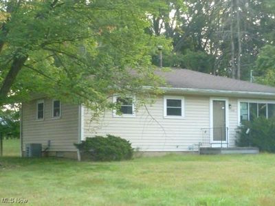 1446 Nupp Drive, House other with 3 bedrooms, 1 bathrooms and null parking in Wooster OH | Image 2