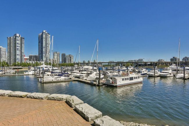 1101 - 1009 Expo Boulevard, Condo with 1 bedrooms, 1 bathrooms and 1 parking in Vancouver BC | Image 22