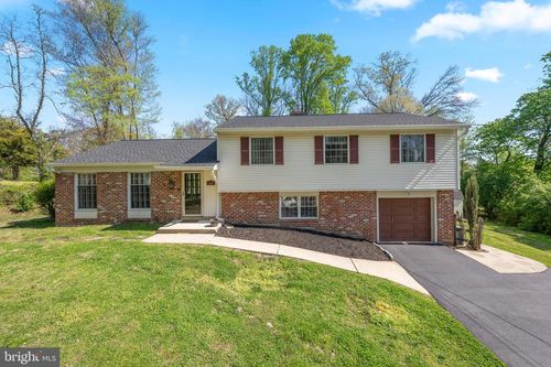 1431 Clover Ln, WEST CHESTER, PA, 19380-5906 | Card Image