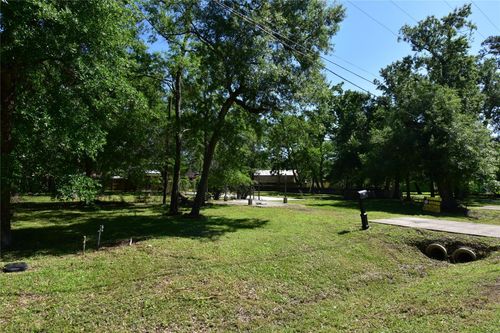 1510 Pinegrove St, Dickinson, TX, 77539-4630 | Card Image