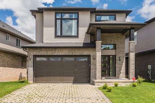 2960 Tokala Trail, London, ON, N6G0S6 | Card Image