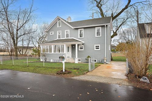 8 Newman St, Hazlet Township, NJ, 07734-3043 | Card Image