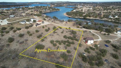 7092 Hells Gate Loop, Strawn, TX, 76475-2364 | Card Image