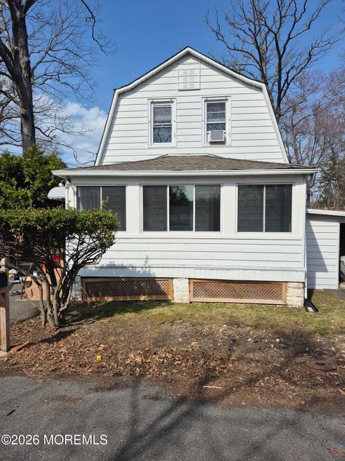 901 Beverly Ave, OCEAN, NJ, 07712-4139 | Card Image