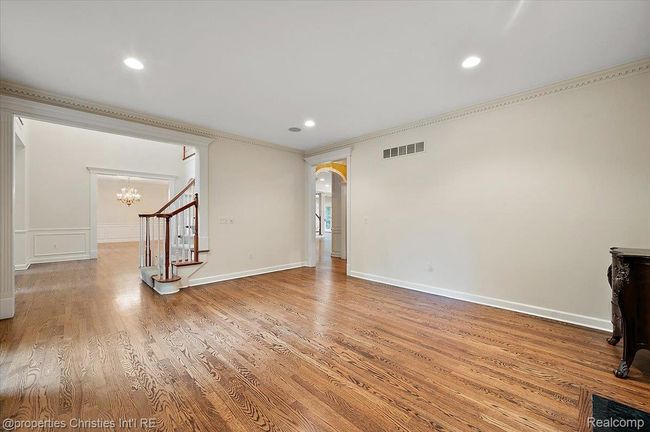 025-400 Hamilton Rd New-25.jpg | Image 10