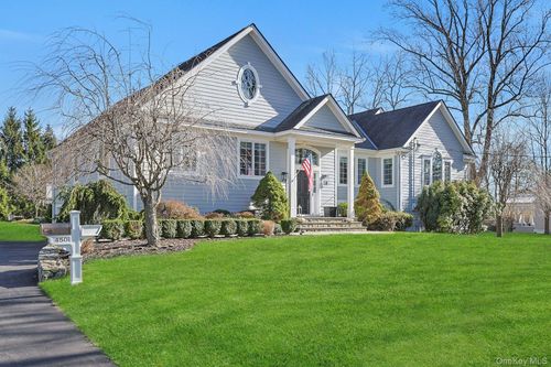 450 Westlake Dr, Valhalla, NY, 10595-1023 | Card Image