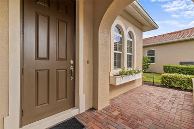 110 Palazzo Court, House other with 3 bedrooms, 2 bathrooms and null parking in North Venice FL | Image 2