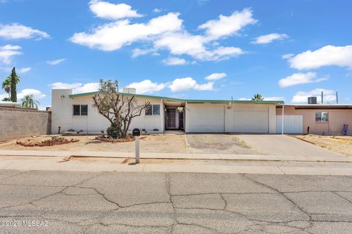 7540 E Poinciana Drive, Tucson, AZ, 85730 | Card Image