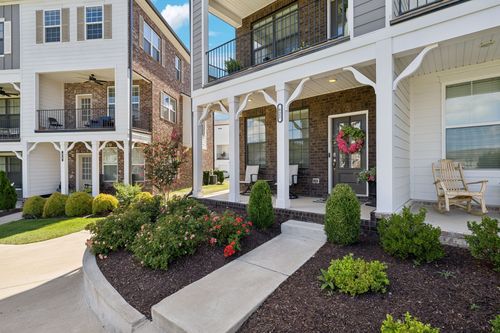 622 Thetford Aly, Brentwood, TN, 37027-1551 | Card Image