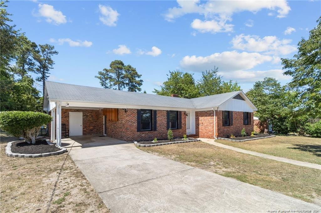 Welsh Pl, Fayetteville, NC 28303