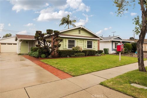 24234 President Ave, Harbor City, CA, 90710-1724 | Card Image