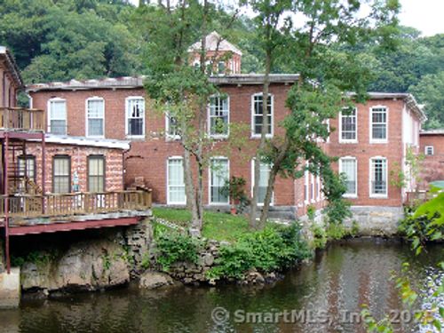 unit-235-150 Yantic St, Norwich, CT, 06360-4296 | Card Image