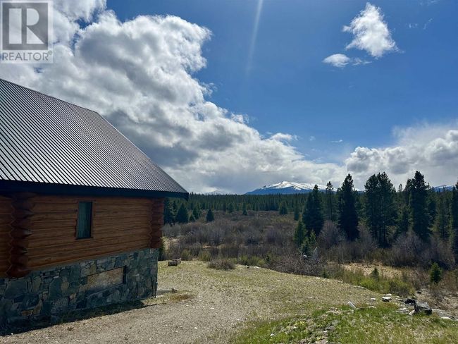 20101 20 Highway, House other with 3 bedrooms, 3 bathrooms and null parking in Nimpo Lake BC | Image 16