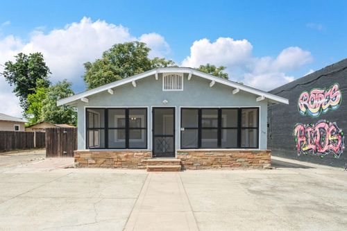 114 W Olive, Fresno, CA, 93728 | Card Image