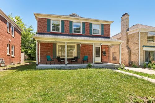 2660 N 63rd St, Wauwatosa, WI, 53213-1550 | Card Image