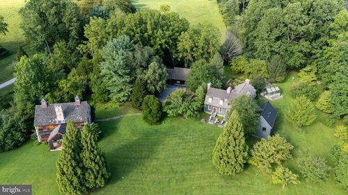 954 Drovers Ln, Chester Springs, PA, 19425-2016 | Card Image