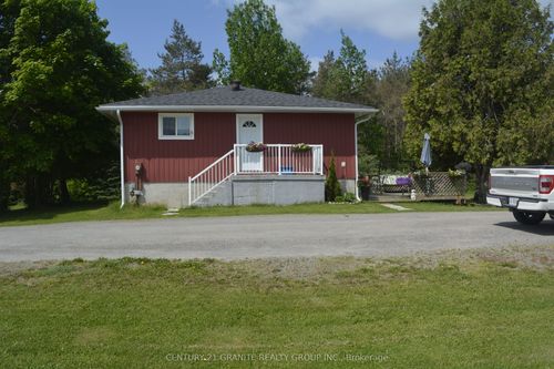 671 Hastings St N, Bancroft, ON, K0L1C0 | Card Image