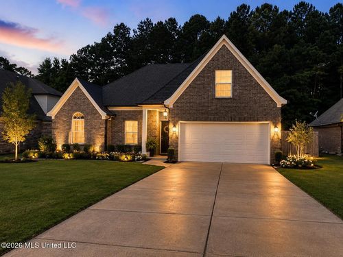 5809 Keebler Dr W, Southaven, MS, 38671-9038 | Card Image