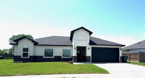 614 San Jacinto St, Mercedes, TX, 78570-4032 | Card Image