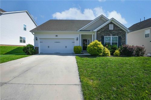 6725 Barton Creek Dr, Whitsett, NC, 27377-9281 | Card Image
