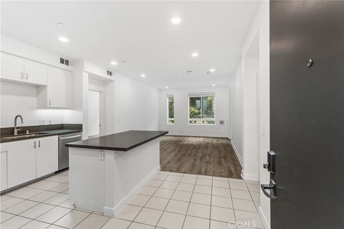 1218 Nolita, Irvine, CA, 92612-6576 | Card Image