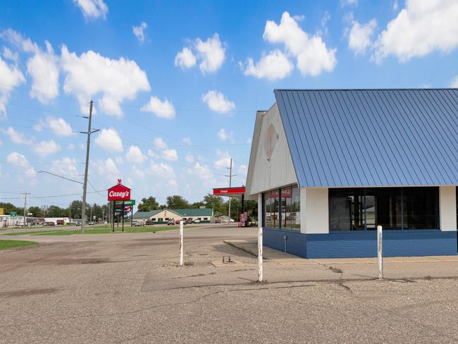 Ample parking, and next to high traffic Caseys | Image 4