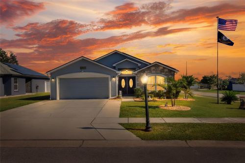 820 Overlook Grove Dr, Winter Haven, FL, 33884-2372 | Card Image