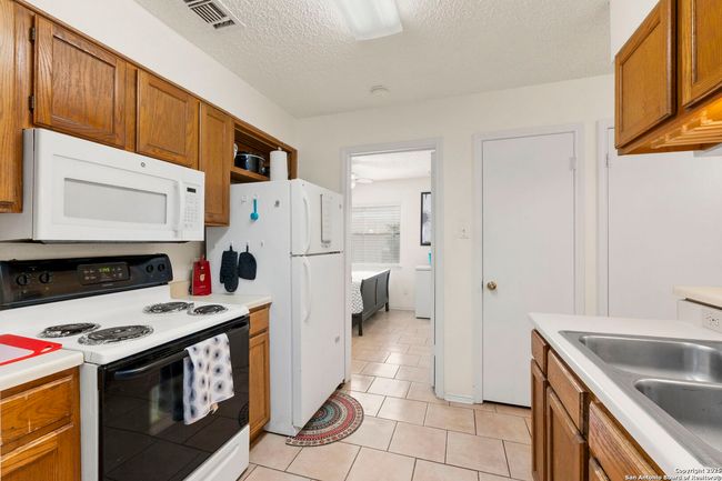 A102 - 5322 Medical Dr, Condo with 1 bedrooms, 1 bathrooms and null parking in San Antonio TX | Image 10