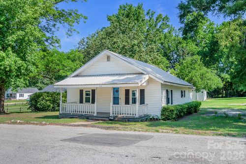 208 W Church St, Jefferson, SC, 29718-7745 | Card Image