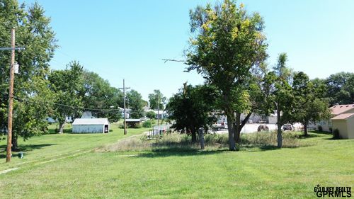915 M Street, Auburn, NE, 68305 | Card Image