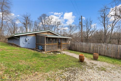 38340 Lees Run Rd, Cadiz, OH, 43907-9536 | Card Image